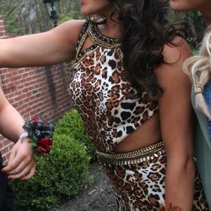 Sherri hill one of a kind make